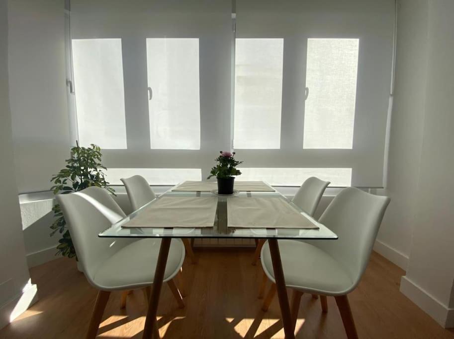 Apartamento Centrico-Parking Gratuito-Wifi Santander Exteriör bild